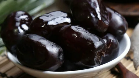 خرید خرما مضافتی عمده + بهترین قیمت